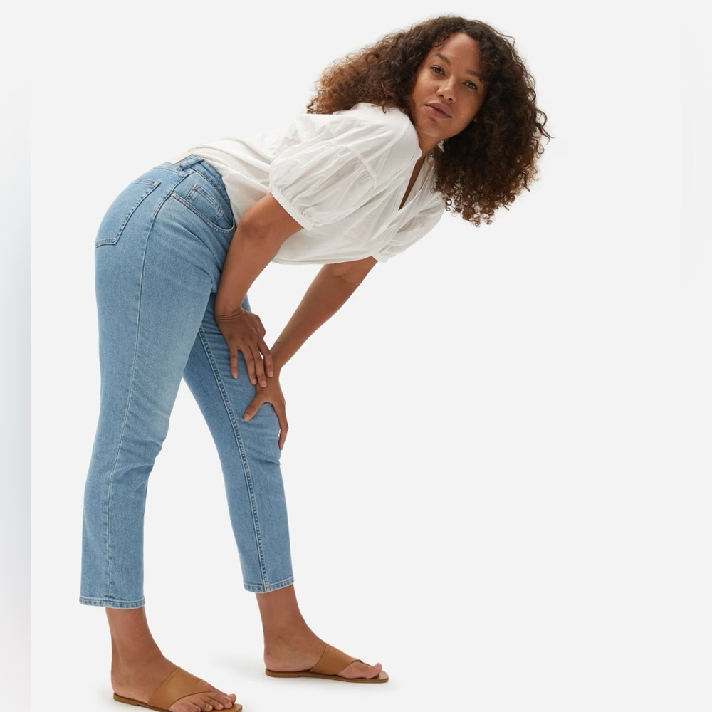EVERLANE | The Curvy Cheeky® Straight Jean Sz 29 (US 8)